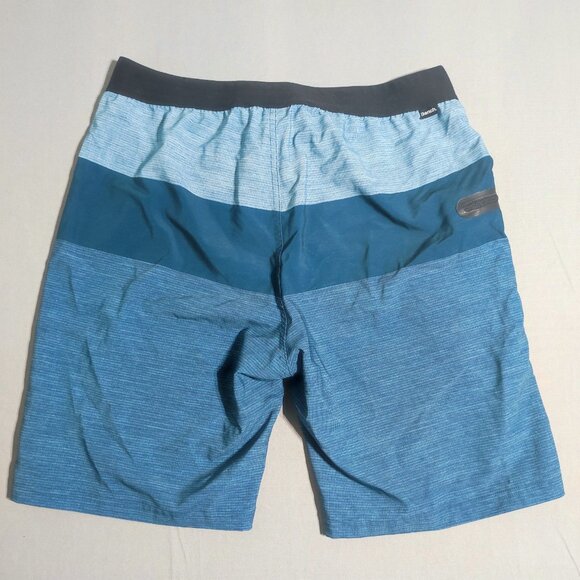 Bench board shorts men's size M blue with stripes pattern - Picture 3 of 11